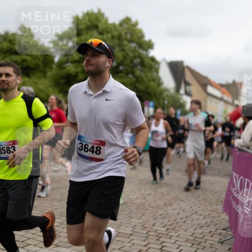12.06.2026 - Holstenköstenlauf Michael Strokosch http://msf.ph/oto/9749493 12.06.2026 19:02:14 Laufen 4723, 3583, 3648 meine-sportfotos.de