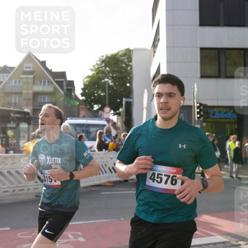 12.06.2026 - Holstenköstenlauf Michael Strokosch http://msf.ph/oto/9749524 12.06.2026 19:49:45 Laufen 315, 36, 4576 meine-sportfotos.de