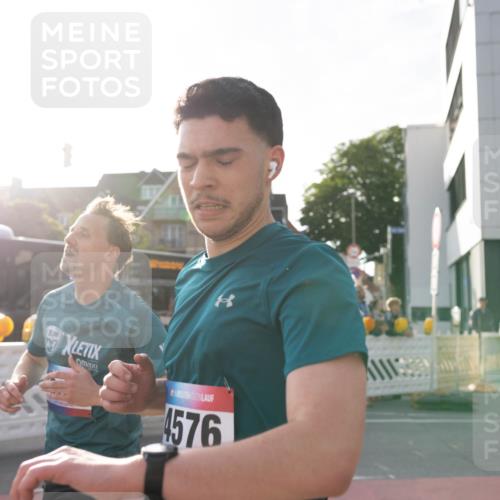 12.06.2026 - Holstenköstenlauf Michael Strokosch http://msf.ph/oto/9749529 12.06.2026 19:49:46 Laufen 4576 meine-sportfotos.de