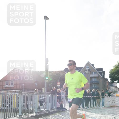 12.06.2026 - Holstenköstenlauf Michael Strokosch http://msf.ph/oto/9749552 12.06.2026 19:50:18 Laufen  meine-sportfotos.de