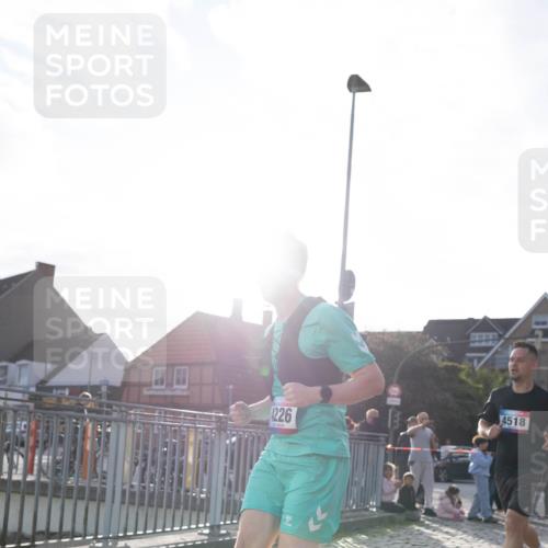 12.06.2026 - Holstenköstenlauf Michael Strokosch http://msf.ph/oto/9749583 12.06.2026 19:50:29 Laufen 1226, 4518 meine-sportfotos.de