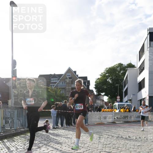 12.06.2026 - Holstenköstenlauf Michael Strokosch http://msf.ph/oto/9749589 12.06.2026 19:50:38 Laufen 4599, 4720 meine-sportfotos.de