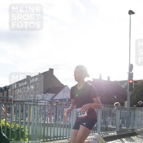 12.06.2026 - Holstenköstenlauf Michael Strokosch http://msf.ph/oto/9749606 12.06.2026 19:50:39 Laufen 4720 meine-sportfotos.de