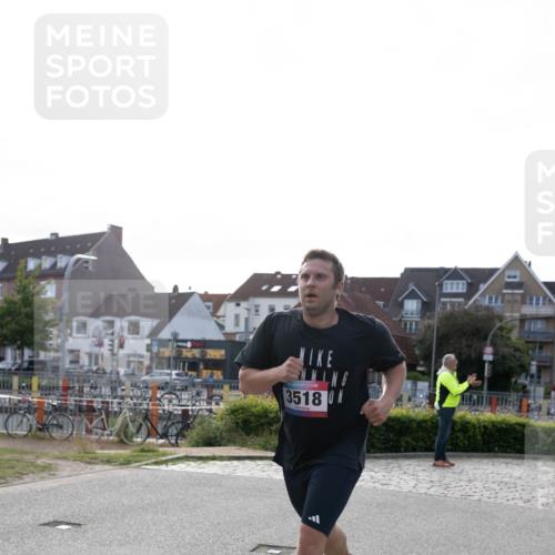 12.06.2026 - Holstenköstenlauf Michael Strokosch http://msf.ph/oto/9749637 12.06.2026 19:51:17 Laufen 3518, 9 meine-sportfotos.de
