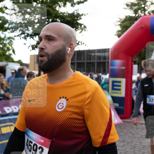 12.06.2026 - Holstenköstenlauf Michael Strokosch http://msf.ph/oto/9749677 12.06.2026 19:54:41 Laufen 36, 4592, 3249, 0, 5 meine-sportfotos.de