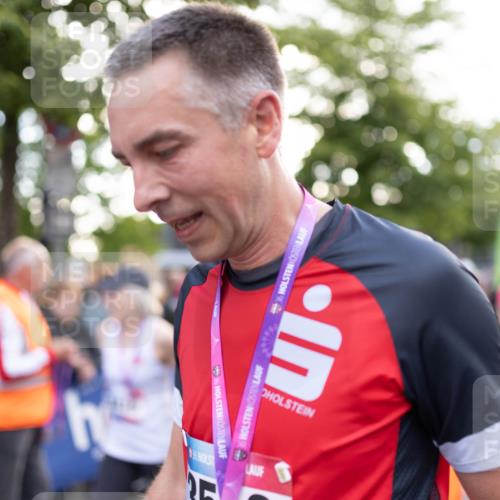 12.06.2026 - Holstenköstenlauf Michael Strokosch http://msf.ph/oto/9749745 12.06.2026 19:56:12 Laufen 36, 36, 690, 60000 meine-sportfotos.de