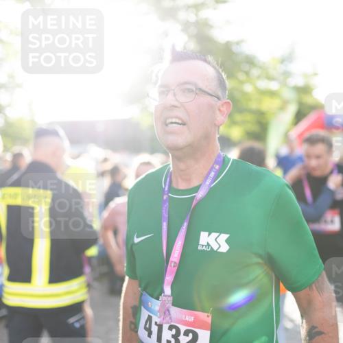 12.06.2026 - Holstenköstenlauf Michael Strokosch http://msf.ph/oto/9749829 12.06.2026 19:57:43 Laufen 36, 1, 36, 4132 meine-sportfotos.de