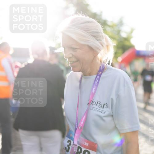 12.06.2026 - Holstenköstenlauf Michael Strokosch http://msf.ph/oto/9749900 12.06.2026 19:58:54 Laufen 36, 36, 36, 3 meine-sportfotos.de