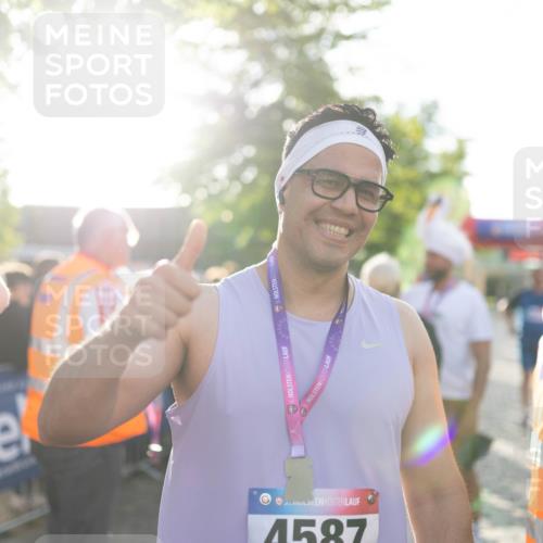12.06.2026 - Holstenköstenlauf Michael Strokosch http://msf.ph/oto/9749976 12.06.2026 20:00:12 Laufen 4587, 6 meine-sportfotos.de