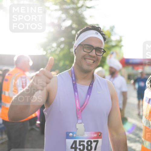 12.06.2026 - Holstenköstenlauf Michael Strokosch http://msf.ph/oto/9749978 12.06.2026 20:00:12 Laufen 31, 6, 4587, 36 meine-sportfotos.de