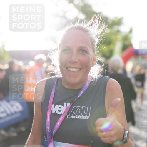12.06.2026 - Holstenköstenlauf Michael Strokosch http://msf.ph/oto/9750051 12.06.2026 20:02:09 Laufen 36, 36, 36 meine-sportfotos.de