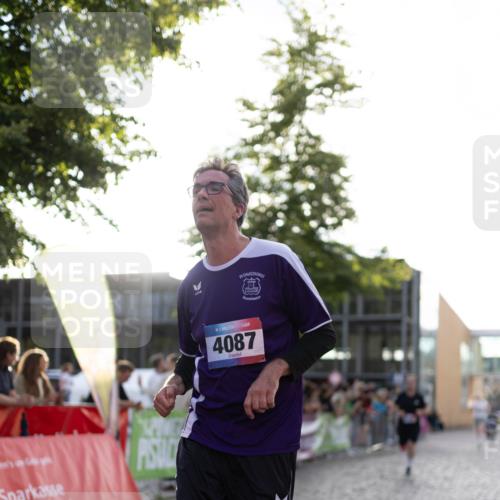 12.06.2026 - Holstenköstenlauf Michael Strokosch http://msf.ph/oto/9750083 12.06.2026 20:04:27 Laufen 35, 4087 meine-sportfotos.de