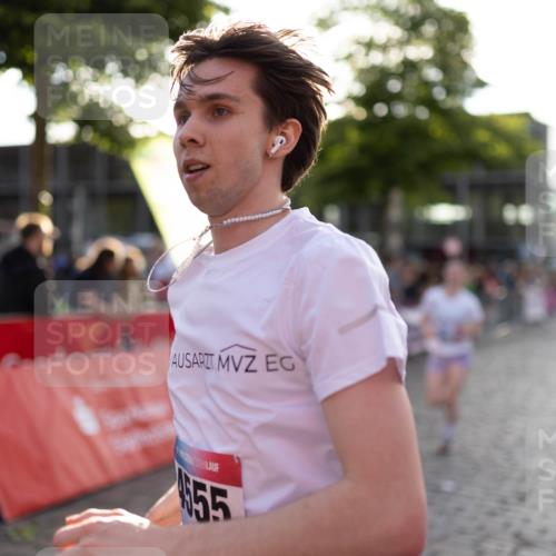 12.06.2026 - Holstenköstenlauf Michael Strokosch http://msf.ph/oto/9750110 12.06.2026 20:04:48 Laufen 55 meine-sportfotos.de