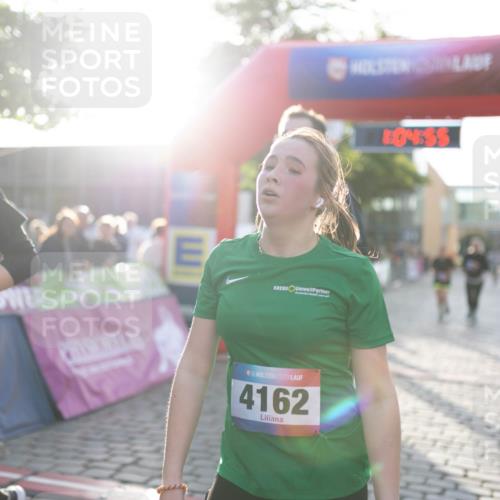 12.06.2026 - Holstenköstenlauf Michael Strokosch http://msf.ph/oto/9750132 12.06.2026 20:05:12 Laufen 3837, 36, 4162 meine-sportfotos.de