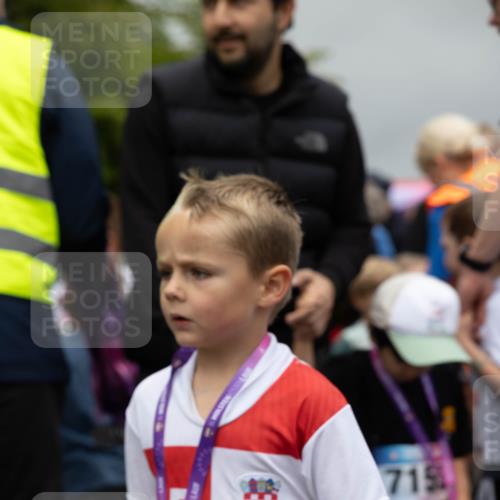12.06.2026 - Holstenköstenlauf Michael Strokosch http://msf.ph/oto/9750225 12.06.2026 15:03:15 Laufen 162, 715 meine-sportfotos.de