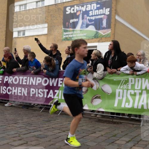 12.06.2026 - Holstenköstenlauf Michael Strokosch http://msf.ph/oto/9750333 12.06.2026 16:06:55 Laufen 25, 26, 32 meine-sportfotos.de