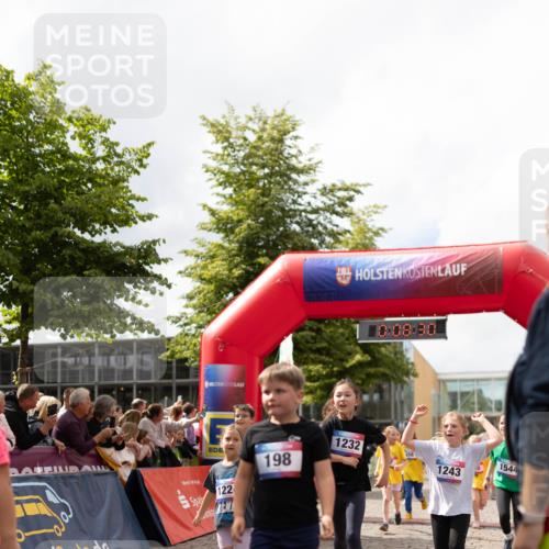 12.06.2026 - Holstenköstenlauf Michael Strokosch http://msf.ph/oto/9750380 12.06.2026 16:08:49 Laufen 0, 08, 30, 122, 198, 1232, 1243, 1544 meine-sportfotos.de