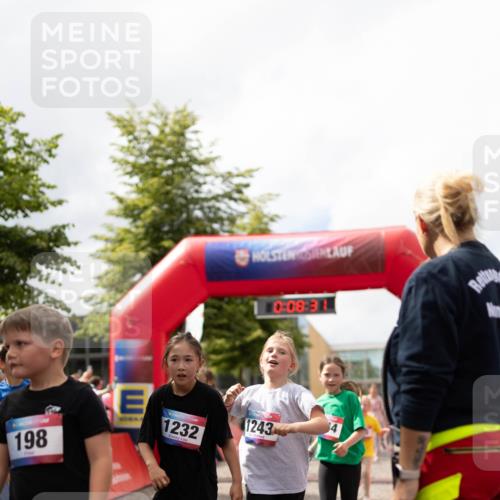12.06.2026 - Holstenköstenlauf Michael Strokosch http://msf.ph/oto/9750381 12.06.2026 16:08:50 Laufen 198, 1243, 1232, 0, 08, 3 meine-sportfotos.de