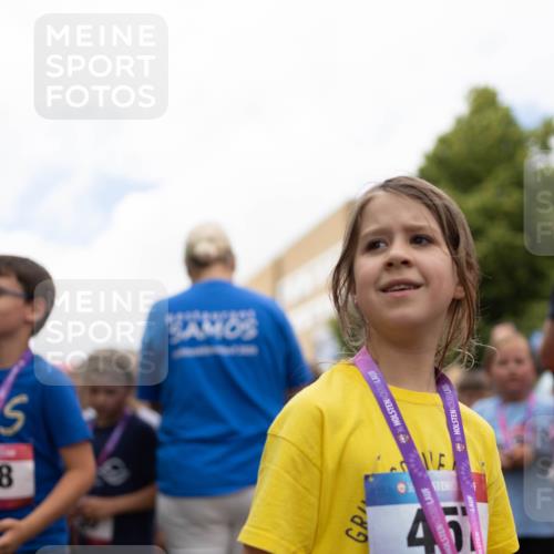 12.06.2026 - Holstenköstenlauf Michael Strokosch http://msf.ph/oto/9750421 12.06.2026 16:10:08 Laufen 8, 36, 36 meine-sportfotos.de