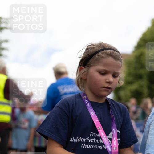 12.06.2026 - Holstenköstenlauf Michael Strokosch http://msf.ph/oto/9750424 12.06.2026 16:10:11 Laufen 36, 36, 120 meine-sportfotos.de