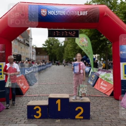 12.06.2026 - Holstenköstenlauf Michael Strokosch http://msf.ph/oto/9750476 12.06.2026 17:17:58 Laufen 2500, 17, 17, 42, 600, 11, 3, 1, 2, 3 meine-sportfotos.de