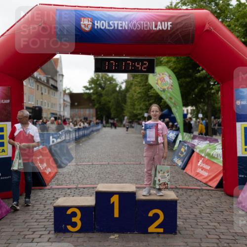 12.06.2026 - Holstenköstenlauf Michael Strokosch http://msf.ph/oto/9750479 12.06.2026 17:17:58 Laufen 17, 37, 42, 600, 3, 1, 2, 3 meine-sportfotos.de