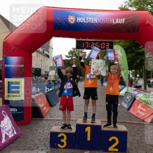 12.06.2026 - Holstenköstenlauf Michael Strokosch http://msf.ph/oto/9750542 12.06.2026 17:25:20 Laufen 4, 2538, 24, 17, 29, 03, 31, 2 meine-sportfotos.de