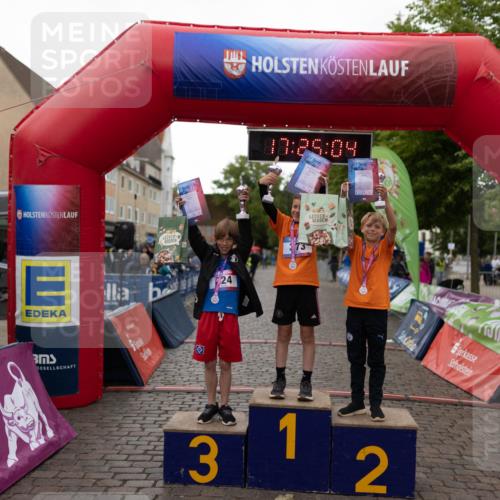 12.06.2026 - Holstenköstenlauf Michael Strokosch http://msf.ph/oto/9750544 12.06.2026 17:25:20 Laufen 2500, 24, 17, 25, 04, 31, 2 meine-sportfotos.de