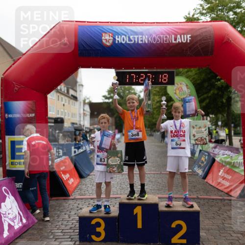 12.06.2026 - Holstenköstenlauf Michael Strokosch http://msf.ph/oto/9750566 12.06.2026 17:27:35 Laufen 2500, 83, 17, 20, 18, 600, 308, 83, 3, 1, 2 meine-sportfotos.de