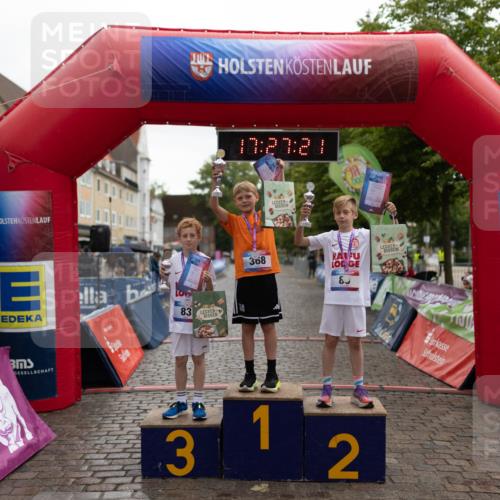 12.06.2026 - Holstenköstenlauf Michael Strokosch http://msf.ph/oto/9750583 12.06.2026 17:27:37 Laufen 83, 17, 27, 21, 368, 312 meine-sportfotos.de