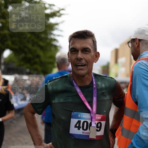 12.06.2026 - Holstenköstenlauf Michael Strokosch http://msf.ph/oto/9750589 12.06.2026 17:53:37 Laufen 4250, 36, 36, 36, 400, 9 meine-sportfotos.de
