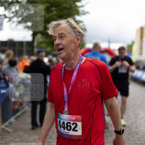 12.06.2026 - Holstenköstenlauf Michael Strokosch http://msf.ph/oto/9750604 12.06.2026 17:54:30 Laufen 4462 meine-sportfotos.de