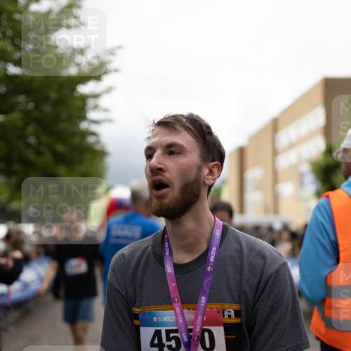 12.06.2026 - Holstenköstenlauf Michael Strokosch http://msf.ph/oto/9750611 12.06.2026 17:54:34 Laufen 36, 45, 0, 36 meine-sportfotos.de
