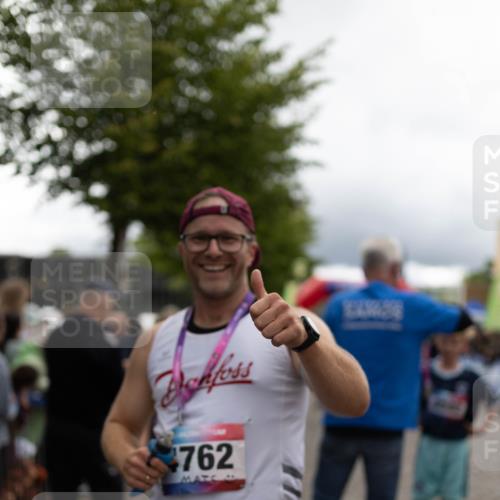 12.06.2026 - Holstenköstenlauf Michael Strokosch http://msf.ph/oto/9750618 12.06.2026 17:54:41 Laufen 762 meine-sportfotos.de