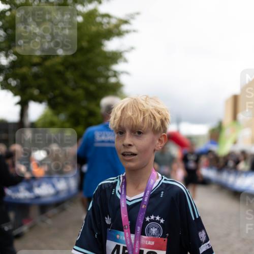 12.06.2026 - Holstenköstenlauf Michael Strokosch http://msf.ph/oto/9750624 12.06.2026 17:54:45 Laufen 36, 36, 36, 36, 4542 meine-sportfotos.de