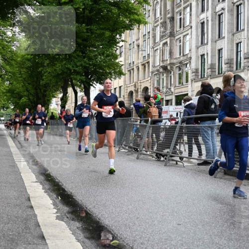 14.06.2026 - REWE Women's Run J. Mangold http://msf.ph/oto/9750646 14.06.2026 10:01:39 Ziel 10431, 10817, 10860, 11041, 11139, 11162, 11180, 11506 meine-sportfotos.de