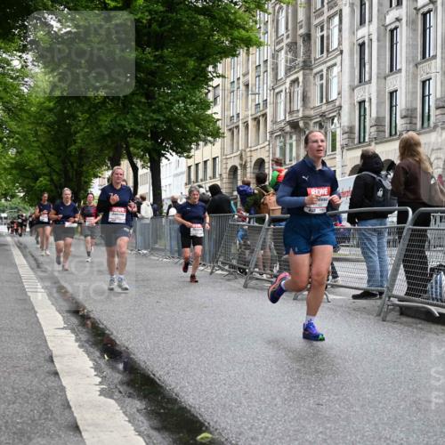 14.06.2026 - REWE Women's Run J. Mangold http://msf.ph/oto/9750659 14.06.2026 10:01:42 Ziel 10177, 10860, 11139, 11162, 11180, 11506, 11511, 11514 meine-sportfotos.de