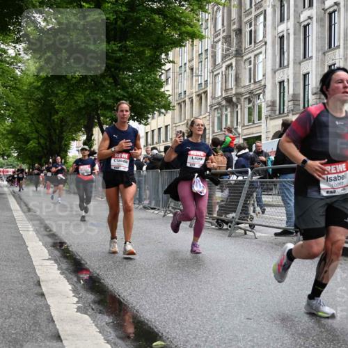 14.06.2026 - REWE Women's Run J. Mangold http://msf.ph/oto/9750685 14.06.2026 10:01:49 Ziel 10132, 10177, 10251, 10340, 10860, 10967, 11511, 11512, 11514 meine-sportfotos.de