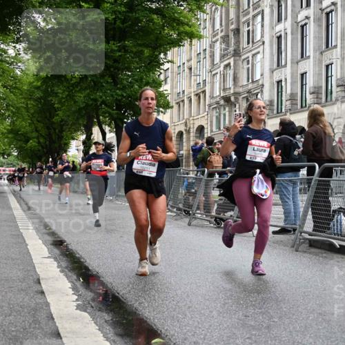 14.06.2026 - REWE Women's Run J. Mangold http://msf.ph/oto/9750688 14.06.2026 10:01:49 Ziel 10132, 10177, 10251, 10340, 10860, 10967, 11511, 11512, 11514 meine-sportfotos.de