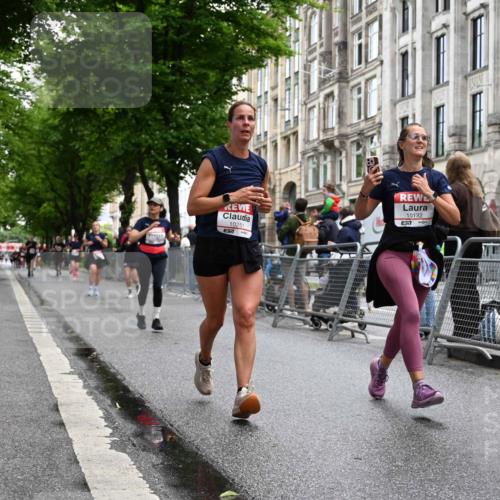 14.06.2026 - REWE Women's Run J. Mangold http://msf.ph/oto/9750689 14.06.2026 10:01:49 Ziel 10132, 10177, 10251, 10340, 10860, 10967, 11511, 11512, 11514 meine-sportfotos.de