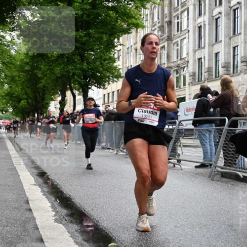 14.06.2026 - REWE Women's Run J. Mangold http://msf.ph/oto/9750691 14.06.2026 10:01:50 Ziel 10132, 10177, 10251, 10340, 10967, 11511, 11512, 11513, 11514 meine-sportfotos.de