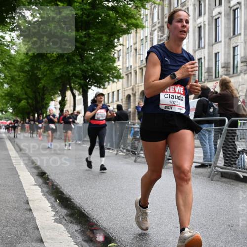 14.06.2026 - REWE Women's Run J. Mangold http://msf.ph/oto/9750692 14.06.2026 10:01:50 Ziel 10132, 10177, 10251, 10340, 10967, 11511, 11512, 11513, 11514 meine-sportfotos.de