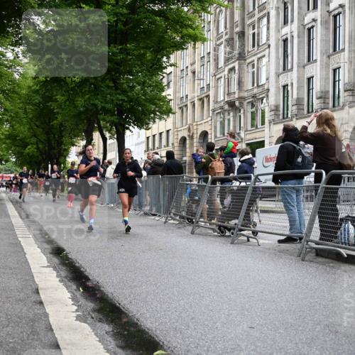 14.06.2026 - REWE Women's Run J. Mangold http://msf.ph/oto/9750701 14.06.2026 10:01:53 Ziel 10132, 10251, 10340, 10967, 11512, 11513 meine-sportfotos.de