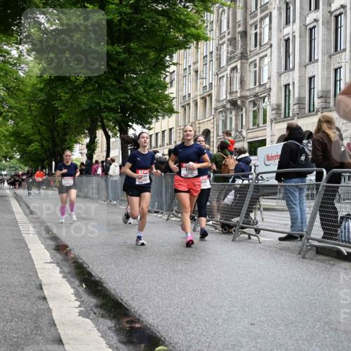 14.06.2026 - REWE Women's Run J. Mangold http://msf.ph/oto/9750731 14.06.2026 10:02:04 Ziel 10622, 10733, 10772, 10904, 10945, 10946, 11032, 11191, 11329 meine-sportfotos.de