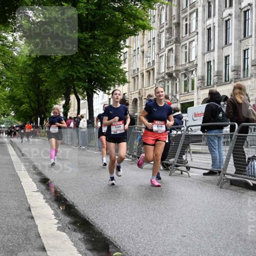 14.06.2026 - REWE Women's Run J. Mangold http://msf.ph/oto/9750733 14.06.2026 10:02:04 Ziel 10622, 10733, 10772, 10904, 10945, 10946, 11032, 11191, 11329 meine-sportfotos.de