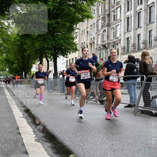 14.06.2026 - REWE Women's Run J. Mangold http://msf.ph/oto/9750736 14.06.2026 10:02:05 Ziel 10622, 10733, 10772, 10904, 10945, 10946, 11032, 11191, 11329 meine-sportfotos.de