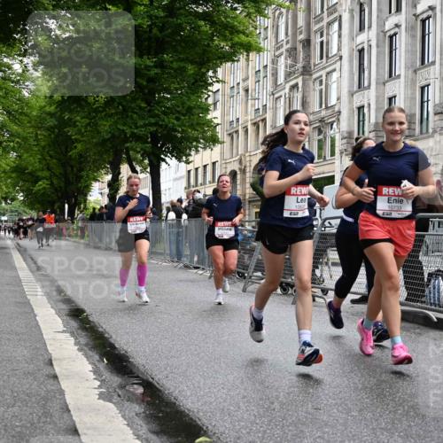 14.06.2026 - REWE Women's Run J. Mangold http://msf.ph/oto/9750739 14.06.2026 10:02:05 Ziel 10622, 10733, 10772, 10904, 10945, 10946, 11032, 11191, 11329 meine-sportfotos.de
