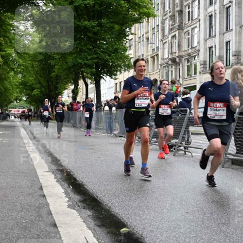 14.06.2026 - REWE Women's Run J. Mangold http://msf.ph/oto/9750774 14.06.2026 10:02:23 Ziel 10181, 10617, 10639, 10780, 10932, 11102, 11110, 11201, 11448, 11469 meine-sportfotos.de