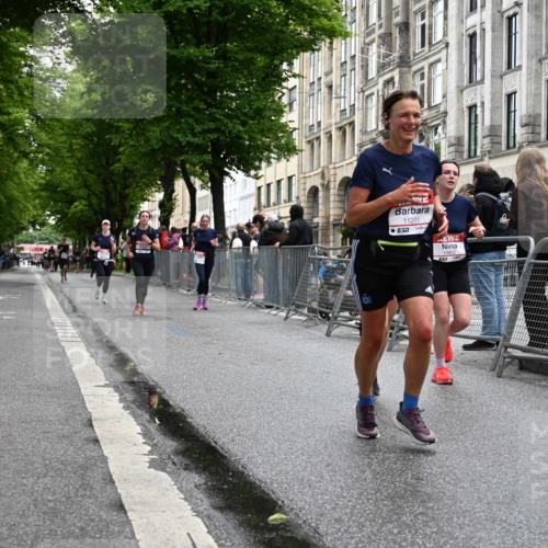 14.06.2026 - REWE Women's Run J. Mangold http://msf.ph/oto/9750778 14.06.2026 10:02:23 Ziel 10181, 10617, 10639, 10780, 10932, 11102, 11110, 11201, 11448, 11469 meine-sportfotos.de