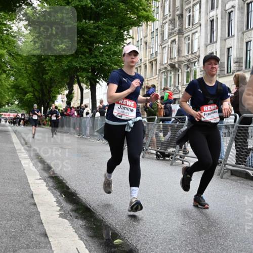 14.06.2026 - REWE Women's Run J. Mangold http://msf.ph/oto/9750791 14.06.2026 10:02:29 Ziel 10181, 10639, 11110, 11448, 11469 meine-sportfotos.de
